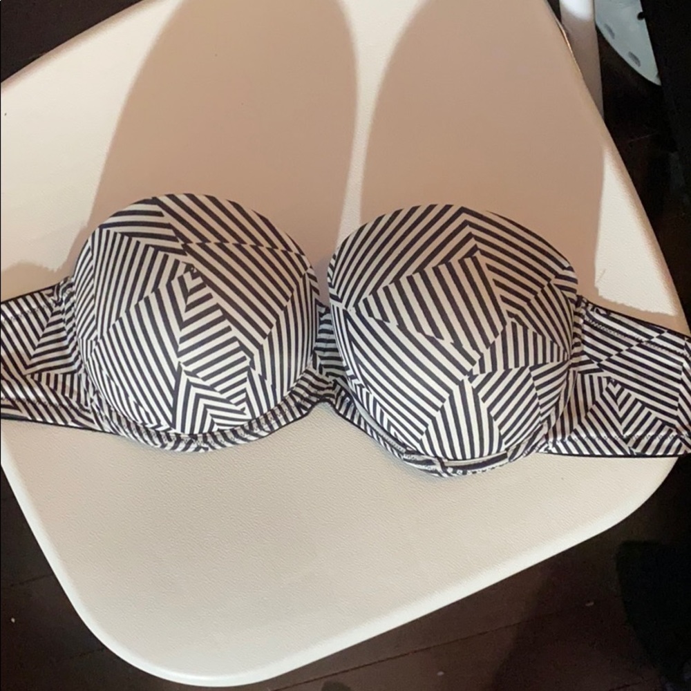 Strapless PINK push up bra